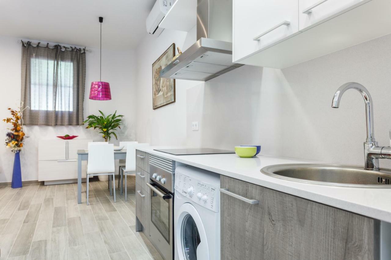 Beautiful Apartment 20 Minutes From City Center L'Hospitalet de Llobregat Exterior photo