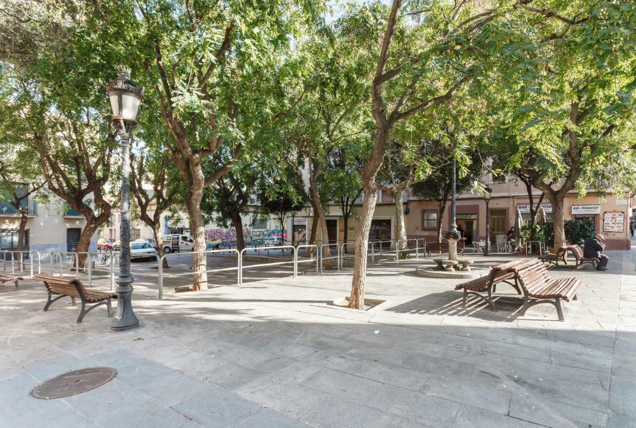 Beautiful Apartment 20 Minutes From City Center L'Hospitalet de Llobregat Exterior photo